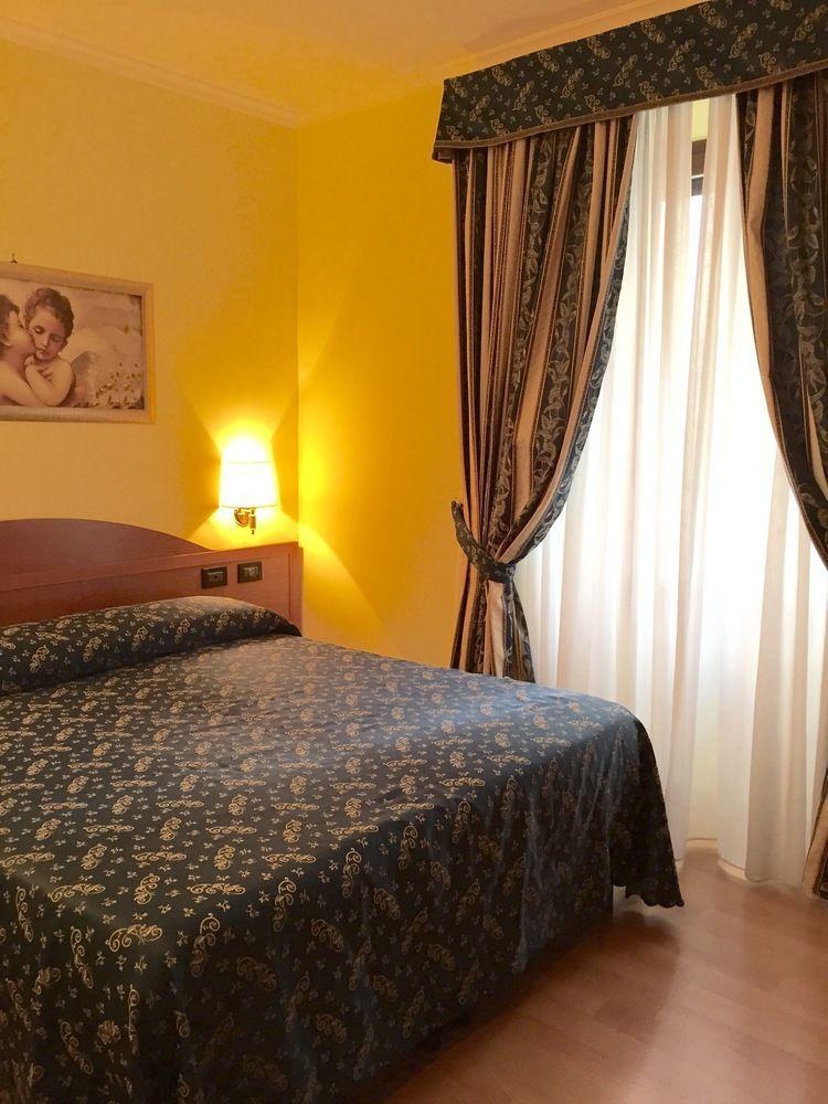 Rest Guesthouse Roma Ngoại thất bức ảnh