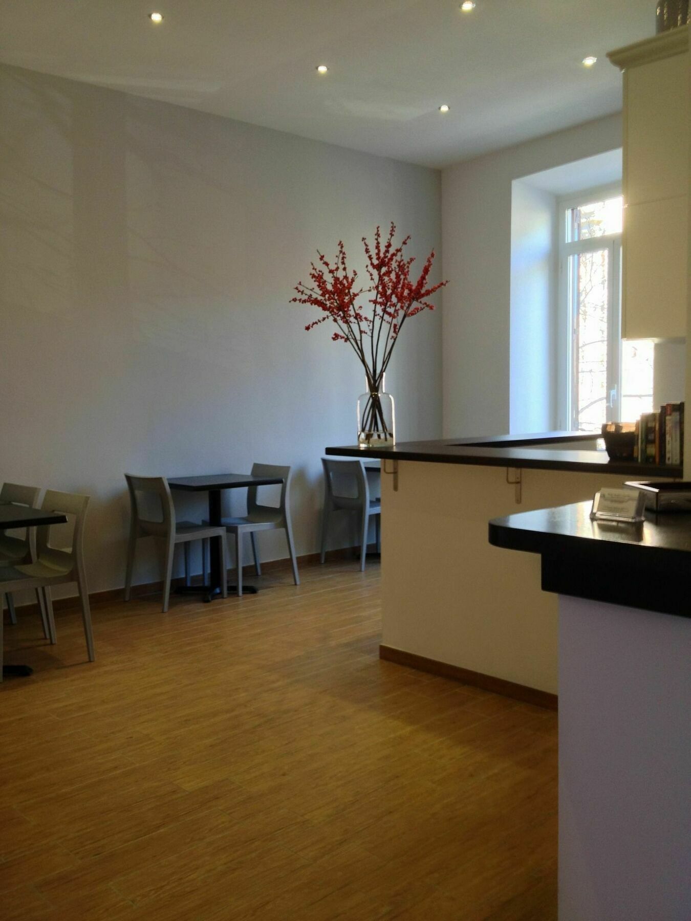 Rest Guesthouse Roma Ngoại thất bức ảnh